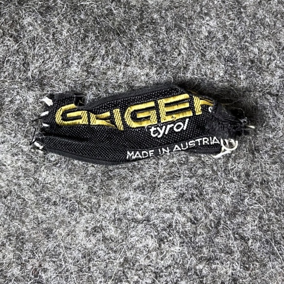 Geiger Vintage 80s Cropped Blazer Jacket Womens Medium Gray Wool Pockets Austria - Picture 9 of 13